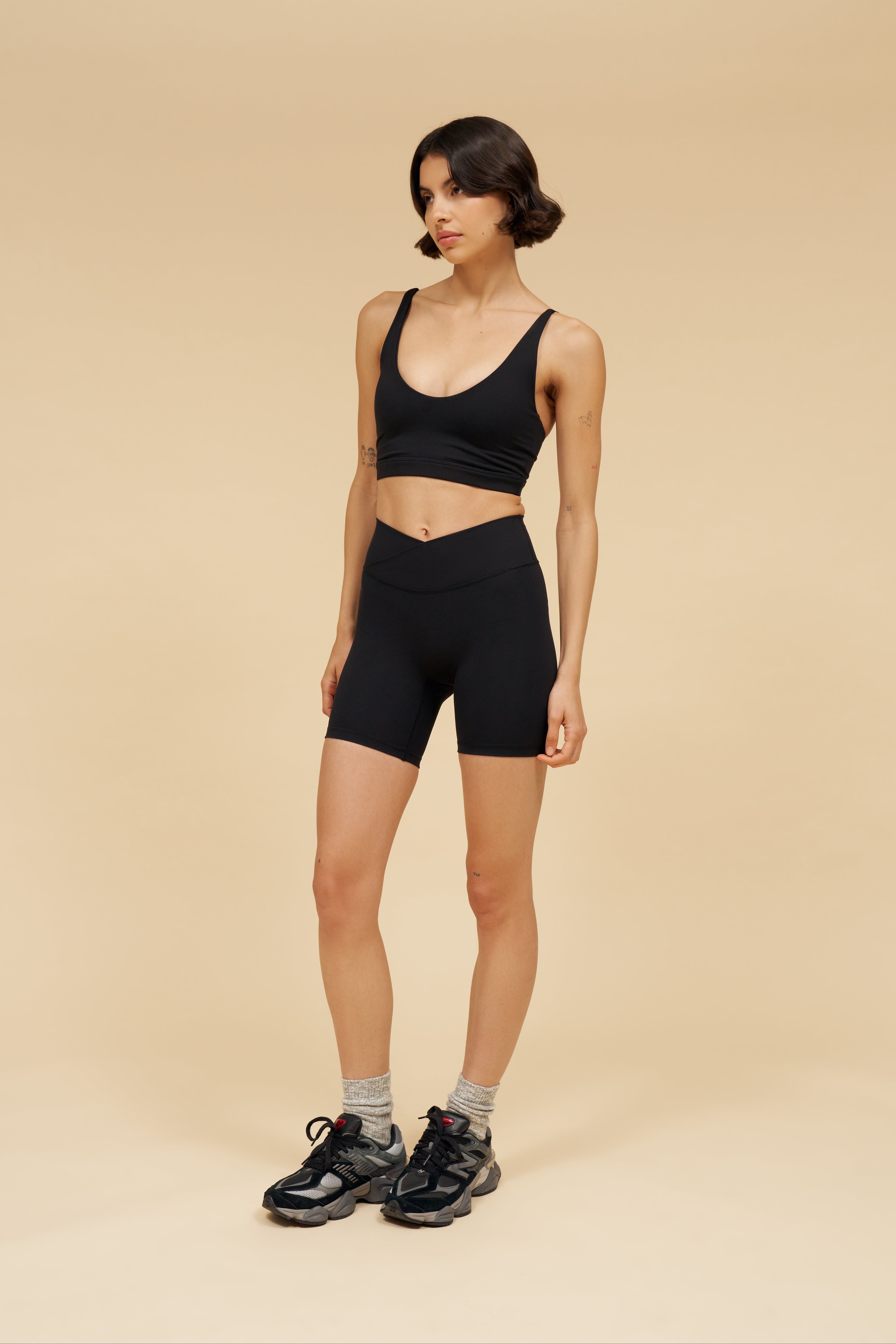 HIGH WAIST CROSS FRONT SHORTS