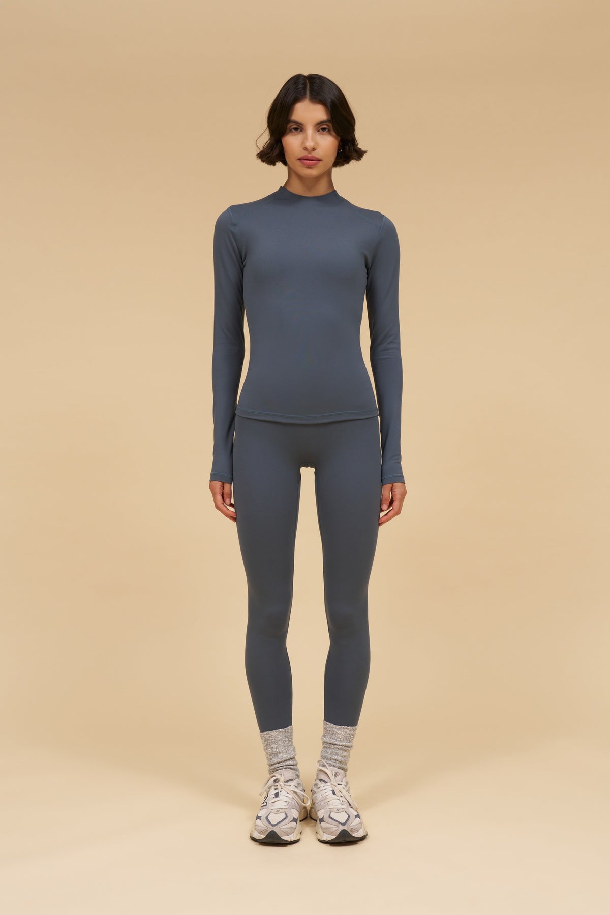 LONG SLEEVE MOCK NECK TOP